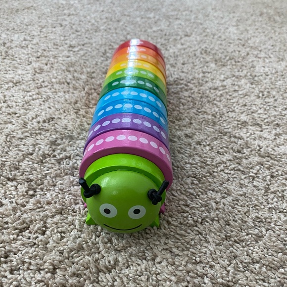 Melissa And Doug Counting Caterpillar Wooden Block Number Toy - Picture 3 of 3